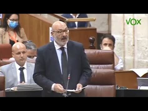 ALEJANDRO HERNÁNDEZ pide a Juanma Moreno que deje de ser complaciente