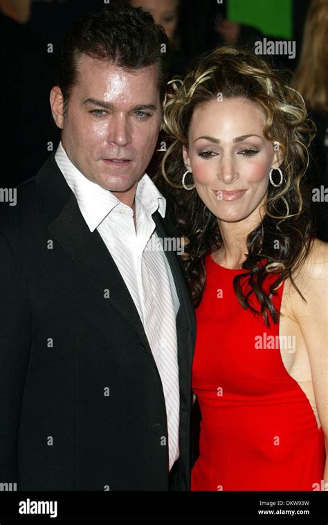 Ray liotta wife michelle grace hi-res stock photography and images - Alamy