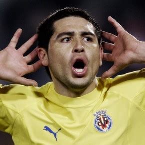 Riquelme en España primera parada antes de ir al sorteo de la