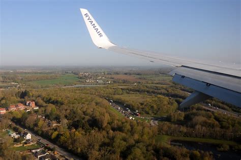 H Qak Boeing As Ryanair Stn Gabriele Fontana Tuscan