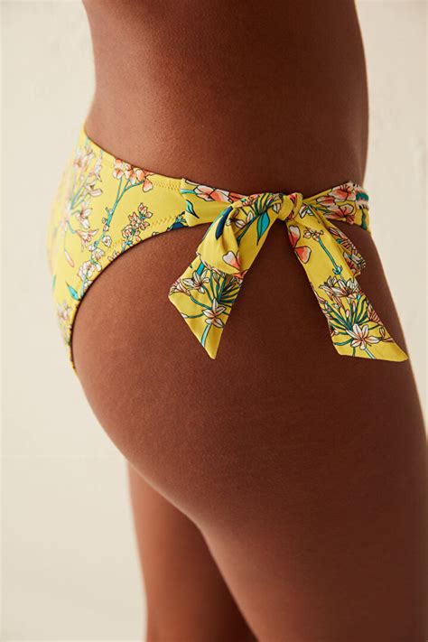 Çok Renkli Yanları Bağlama Detaylı Limonada Brazilian Bikini Altı