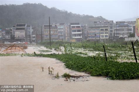 台风“利奇马”来袭温州