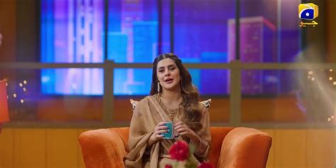 Kubra Khan Goes Viral For Carrying Scary Python Around Her Neck For New