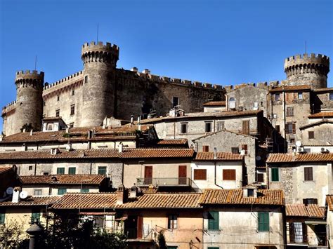 Bracciano Castle Tour with Lunch - Expert Tour Guide - Dark Rome