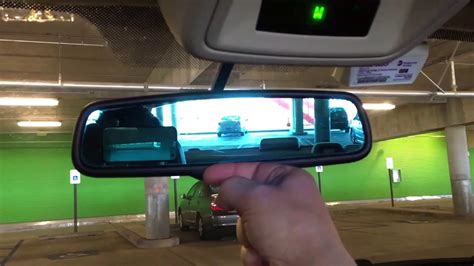 Manual Dimming Rear View Mirror