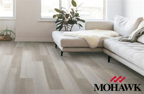 10 Best Luxury Vinyl Plank Flooring Brand For 2024