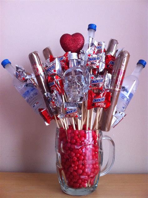 Adorable Valentines Day Broquet Ideas That Are Super Easy And Fun