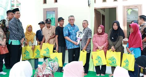 Tahun Pemkot Tangsel Bedah Unit Rumah Di Kecamatan