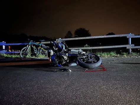 Villa Guardia Terribile Scontro Tra Una Moto E Una Bici Prima Como