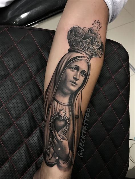 Pin de Malafai Tattoo em ideias junior em 2024 Tatuagem atrás do