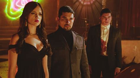 From Dusk Till Dawn Die Serie Staffel 1 Episodenguide Fernsehseriende