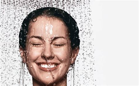 6 Health Benefits of Cold Showers