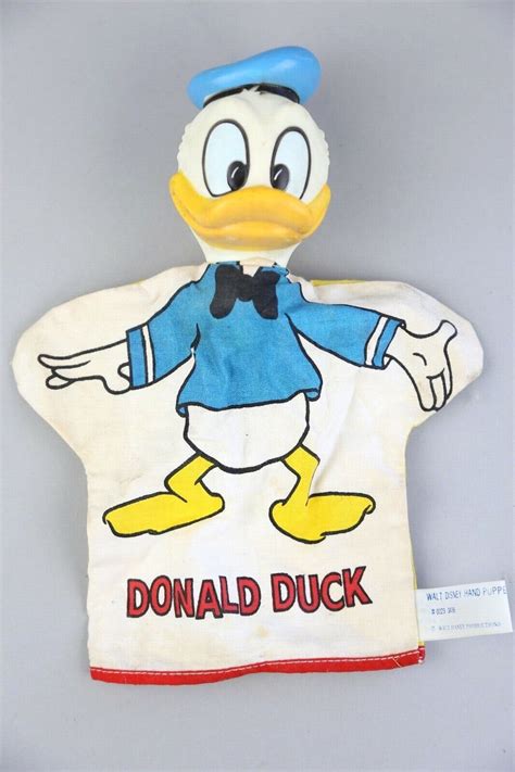 Vtg Walt Disney Donald Duck Hand Puppet S Plastic Head Cartoon Toy