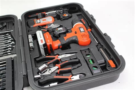 Black And Decker Tool Set 20 Pieces Property Room