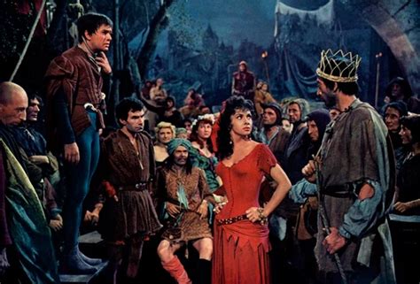Фильм «Собор Парижской Богоматери» (1956) - сюжет, актеры и роли, кадры ...