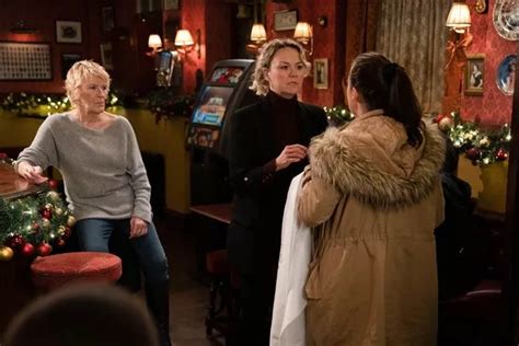 Eastenders Christmas Day Davenaunaiza