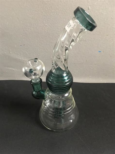 CUSTOM GLASS BONG - Tree House Care Delivery