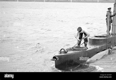 THE ROYAL NAVY DURING THE SECOND WORLD WAR Rear Admiral C B Barry