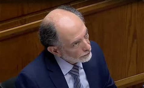 Cámara Alta aprueba acusación constitucional contra juez Sergio Muñoz