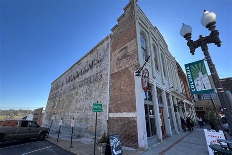 American Pickers Mike Wolfe Purchases Stunning 700k Columbia