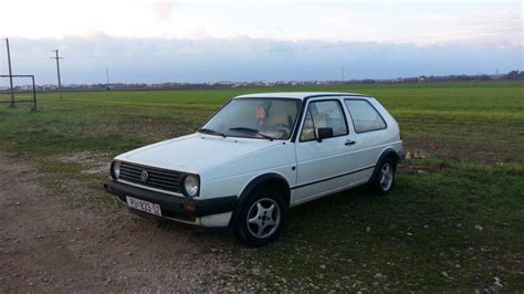 VW Golf II 1 3 CL 300 OLDTIMER ZA MJESEC DANA PA VRIJEDI OKO 2500