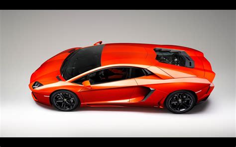 デスクトップ壁紙 ランボルギーニ スポーツカー パフォーマンスカー ランボルギーニAventador LP700 4 スーパーカー