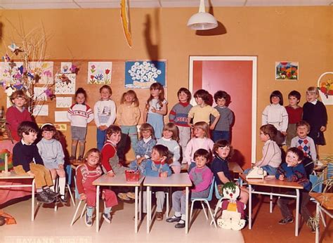 Photo De Classe 2ème Année Maternelle 19831984 De 1984 Ecole