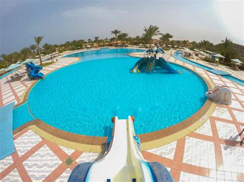 فرعون ازور ريزورت الغردقة Pharaoh Azur Beach Resort Hurghada