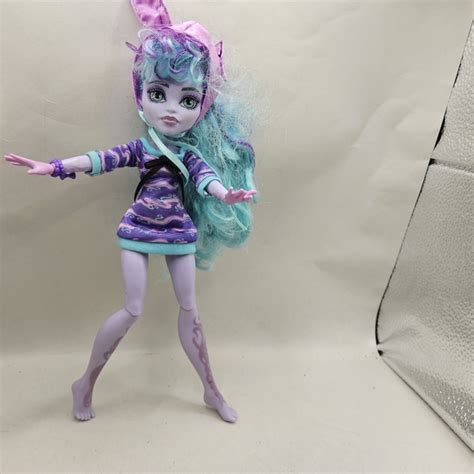 Monster High Toys Monster High Creepover Party Twyla Doll With