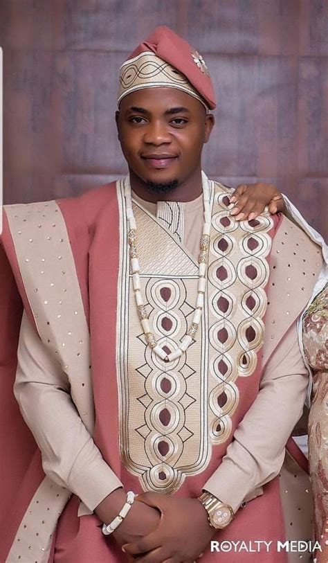 Agbada Pour Hommes Agbada Africaine Costume De Mariage Etsy African