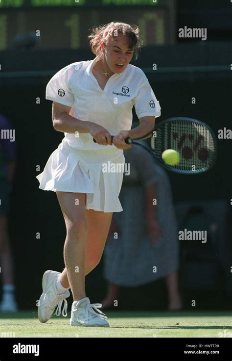 MARTINA HINGIS WIMBLEDON 05 July 1995 Stock Photo - Alamy