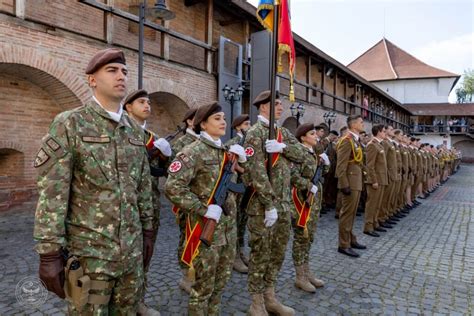 Ceremonia De Acordare A Primului Grad De Ofi Er Pentru Absolven Ii