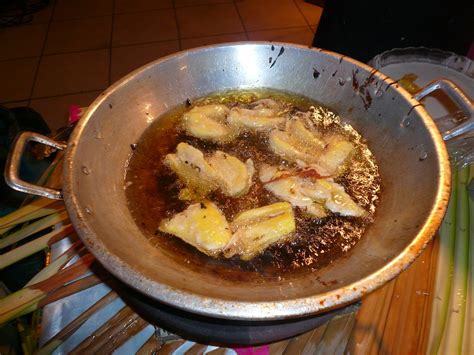 Indonesia Deep Fried Jackfruit To Be Served With Palm Suga Flickr