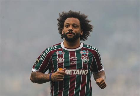 Marcelo Se Torna Jogador A Ganhar Libertadores E Champions League Sbt