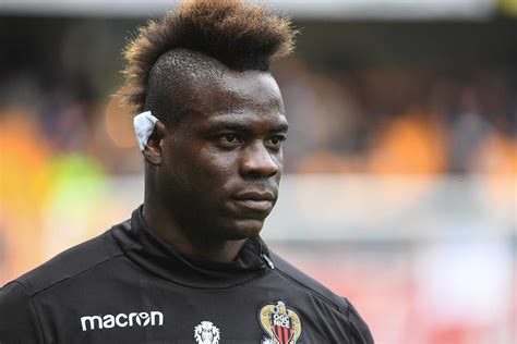 Football Nice Ogcn Mino Raiola Lance D J Le Mercato De Balotelli