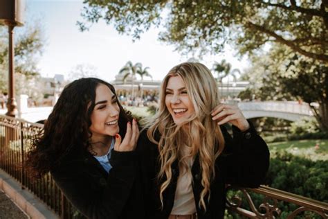 Hilarious Blonde Jokes Thatd Leave You Rolling Inspirationfeed
