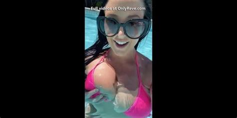 Onlyfans Leak Milf Pool Big Boobs Brunette Tnaflix