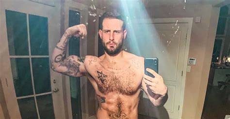 Nico Tortorella Strips Down To Nothing In Hot Selfie Nico Tortorella