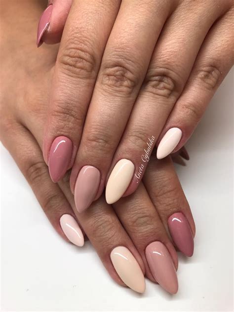 Eleganckie Paznokcie Top Subtelne I Modne Inspiracje Na Manicure