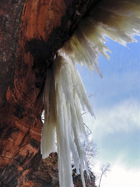 Apostle Islands Ice Caves: A Winter Wonderland