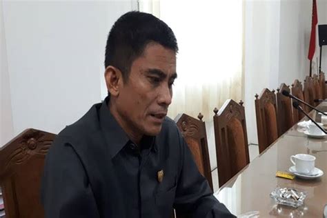 Jubair Arifin Dorong Pemda Gencarkan Program Penanaman Bakau Di Wilayah