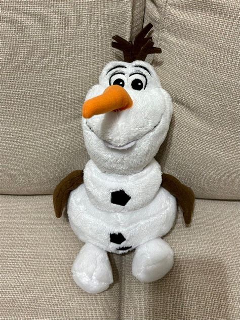 Olaf Disney Frozen plush toy, Hobbies & Toys, Toys & Games on Carousell