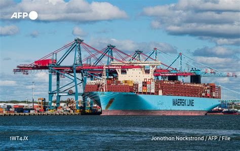 Afp News Agency On Twitter Update Danish Shipping Giant Maersk Says It Will Stop Taking New