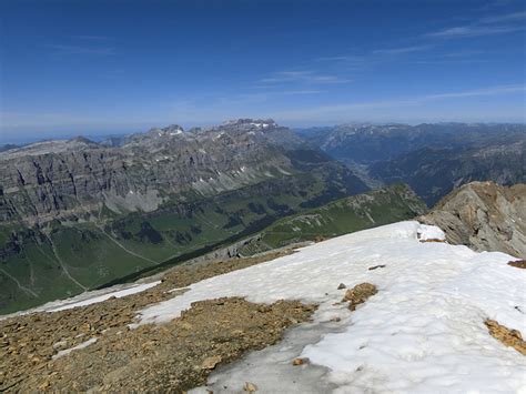 Blick Hinab Zum Fisetenpass Hinten Der Gl Rnisch Fotos Hikr Org