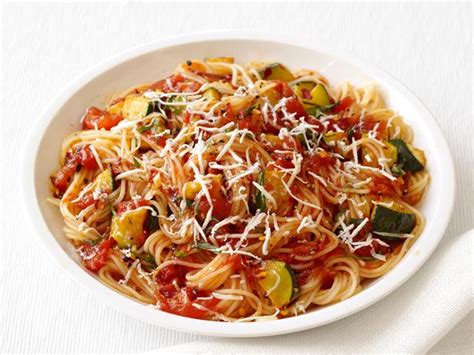 Capellini With Spicy Zucchini-Tomato Sauce Recipe