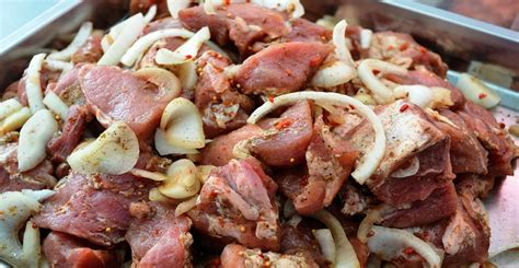 Быстрый маринад для шашлыка: самый вкусный рецепт