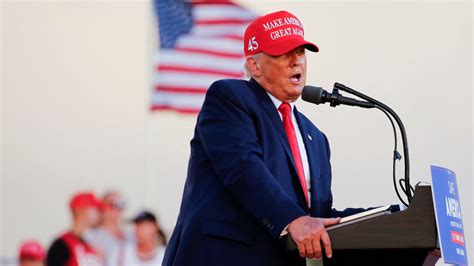 Donald Trump Surprises With Ron Desantis Line At Midterm Election Rally In Miami Florida