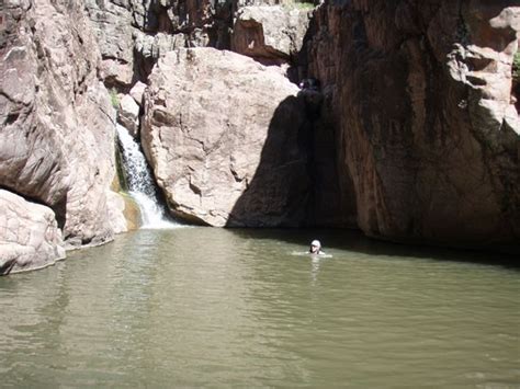 Arizona Hiking - Box Canyon (Christopher Creek- *Technical)