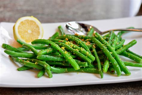 Recipe of the Week: Garlic String Beans – Nutrition by Tanya