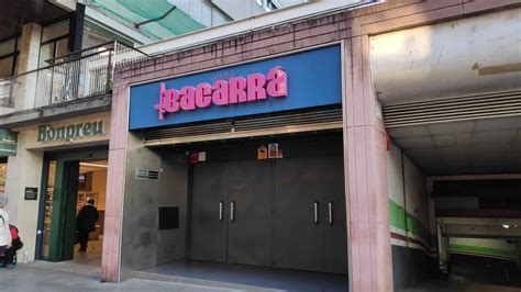 La histórica sala de adultos Bacarrá de Turó Park será una discoteca latina